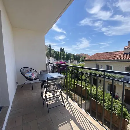公寓 Renove Centre Lavandou Avec Terrasse - Fr-1-816-10 勒拉旺杜