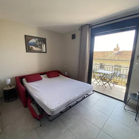 Renove Centre Lavandou Avec Terrasse - Fr-1-816-10 Apartament Le Lavandou